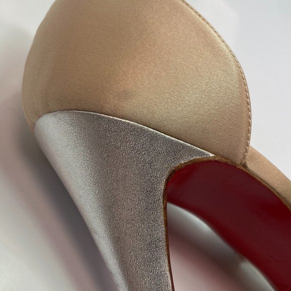 Christian Louboutin Satin Silver Ivory Heels 39 - Picture 7 of 15